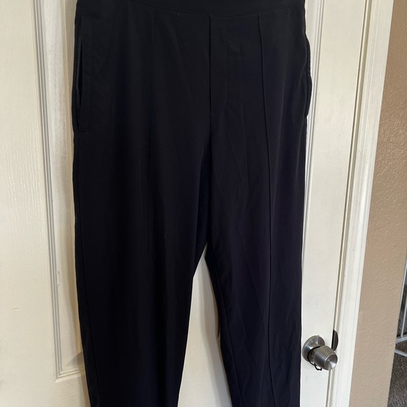 Athleta Women's  Black Straight Leg Pants - Picture 2 of 10